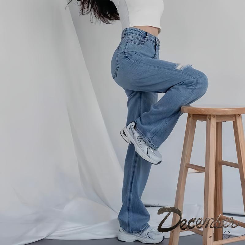 Highwaist Knee Cut Ripped Jeans New Trendy Fashion for Women - Comfortable and Stylish - Fit, Denim